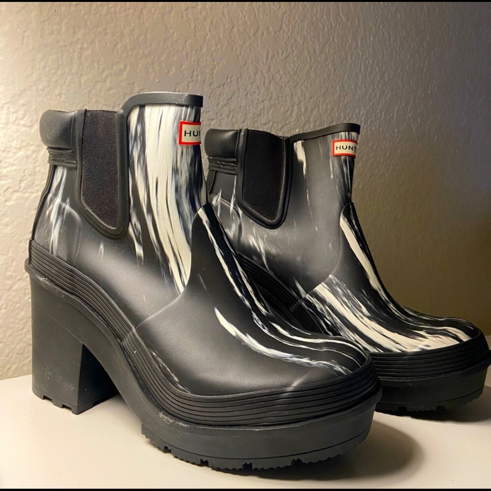 Hunter Block Heel